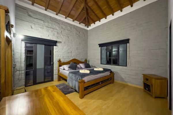 Guatape Mansion