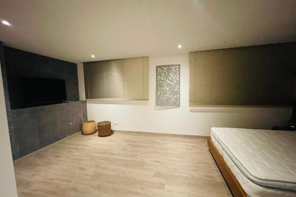 MEDELLIN-Piso 21