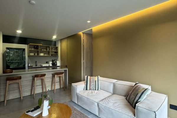 MEDELLIN-WAKE PROVENZA