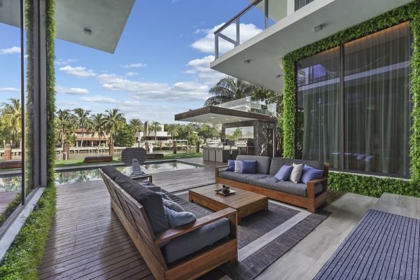 MIAMI-Villa Alton River