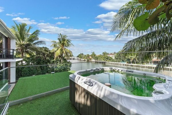 MIAMI-Villa Alton River