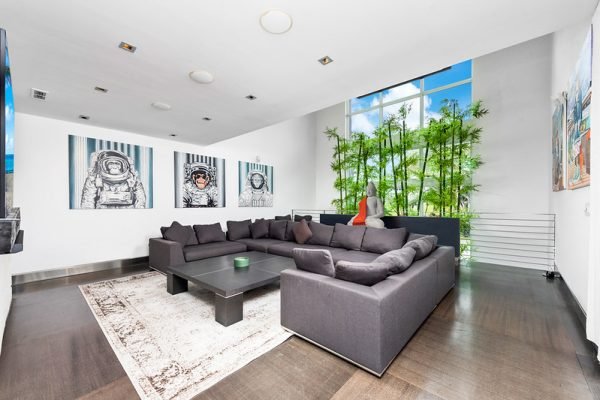 MIAMI-Villa Celine (7 bed 6.5 bath)