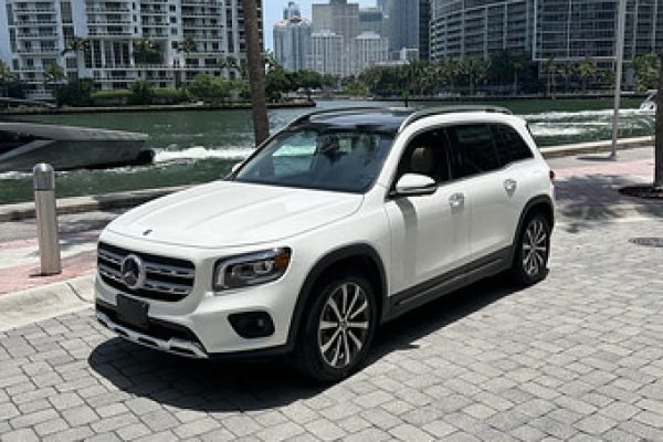 Mercedes GLB 250 (2020)
