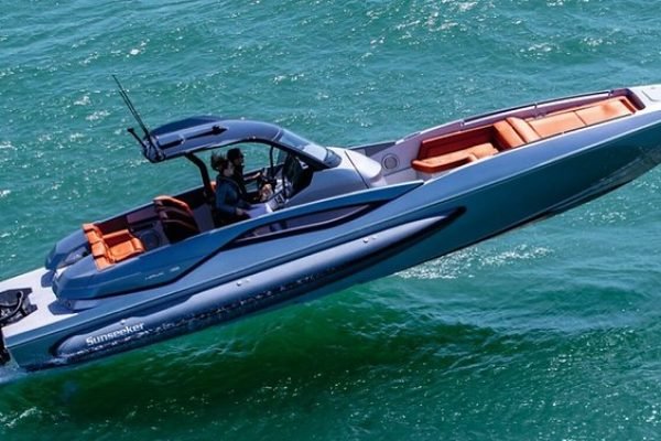 Sunseeker Hawker 2020