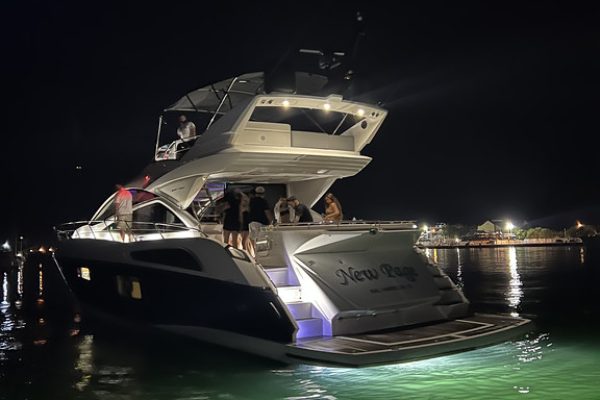 Sunseeker Sport 2013